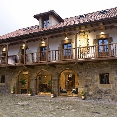 La Casona De Llerana Hotel Villacarriedo Exterior photo